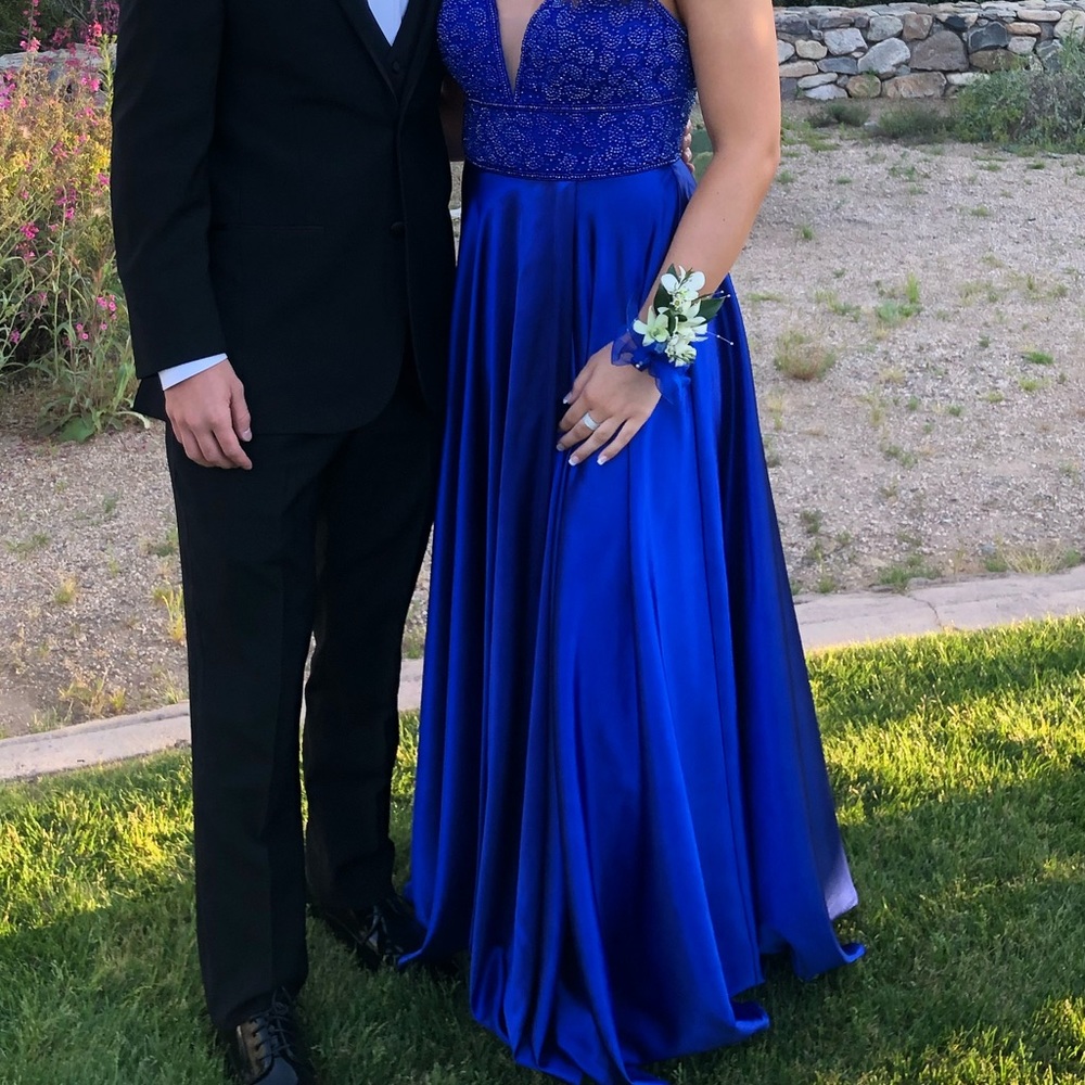 Vienna Prom Dress - Picture 3 of 4